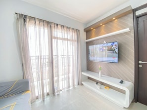 2 bedrooms - Good and Cozy Stay 2BR Apartment at Mekarwangi Square Cibaduyut (Bandung)