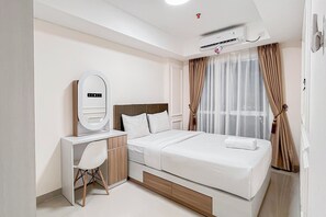 1 bedroom - Comfy 1BR Apartment at Tamansari Skylounge Makassar (Makassar)