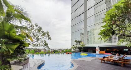 Mountain View Studio for 6 Pax at Mataram City Apartment