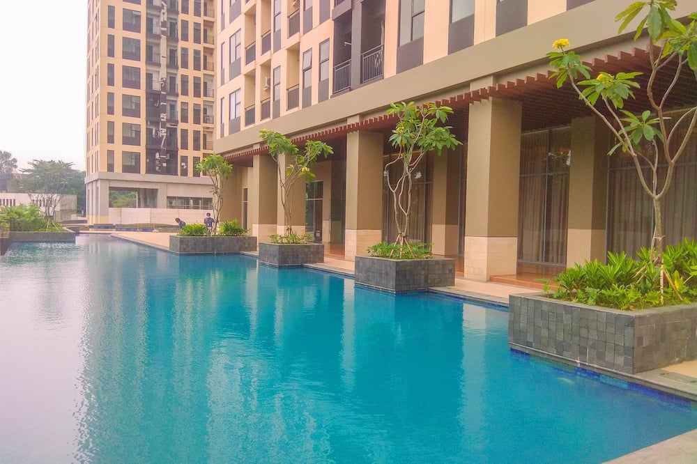 Good Place and Cozy Studio at Transpark Cibubur Apartment