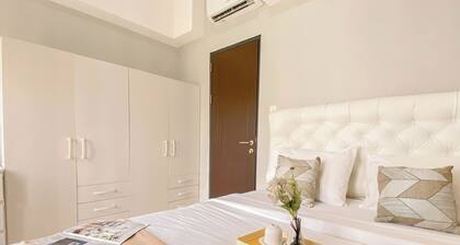 Cozy 1BR without Living Room at Royal Heights Apartment