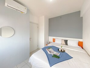 Standard Apartment, 1 Bedroom (Apartment) | 1 bedroom - Comfy 1BR Apartment with Extra Room at Green Pramuka City near Mall (Jakarta)