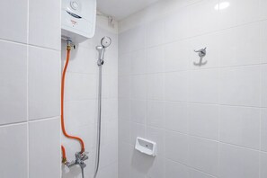 Standard Studio, 1 Bedroom (Apartment) | Bilik Mandi