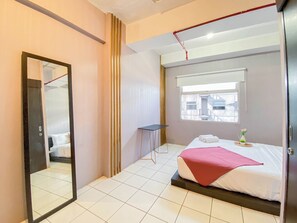 1 bedroom - Spacious 1BR at Grand Asia Afrika Apartment (Bandung)