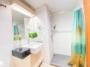 Standaard studio, 1 slaapkamer (Apartment) | Badkamer