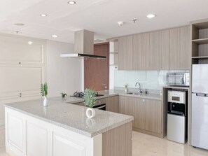 Standard Apartment, 1 Bedroom (Apartment) | Private kitchen - Nice and Comfy 2BR Apartment at Ciputra World 2 (Jakarta)