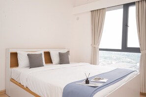 Standard Apartment, 1 Bedroom (Apartment) - Spacious & Elegant 3BR Apartment at Sky House BSD (Pagedangan)