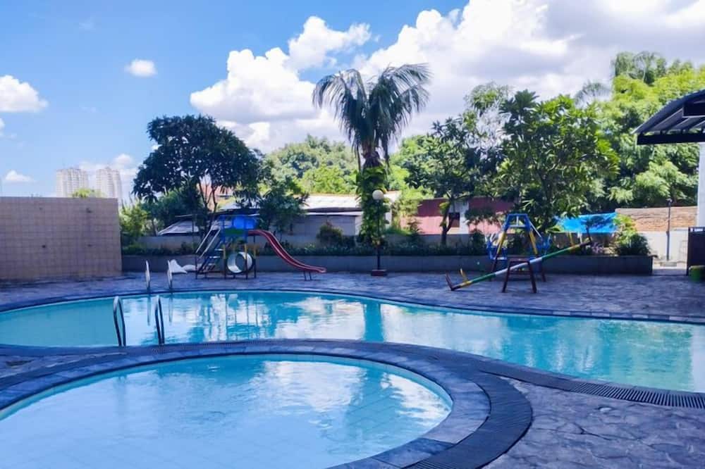 Good Place 1BR at Menara Kebon Jeruk Apartment