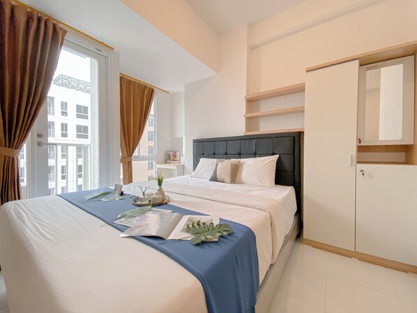 Standard Studio, 1 Bedroom (Apartment) - Good Choice Studio Apartment Tokyo Riverside PIK 2 (Teluknaga)