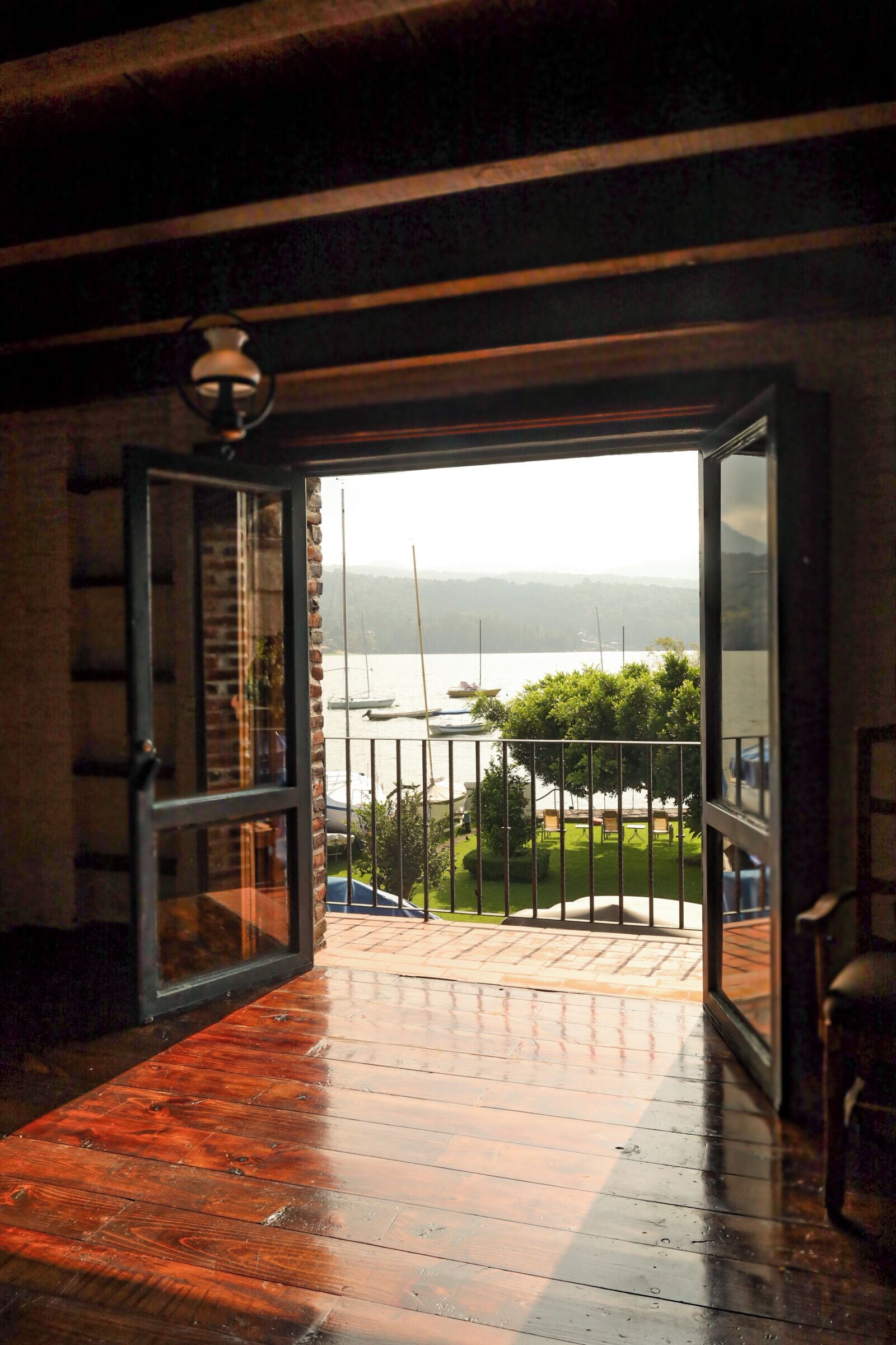 Deluxe Double Room, Lake View | Terrace/patio