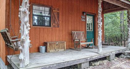 White Eagle Cabin at Silver Run just 3 miles from the Buffalo River