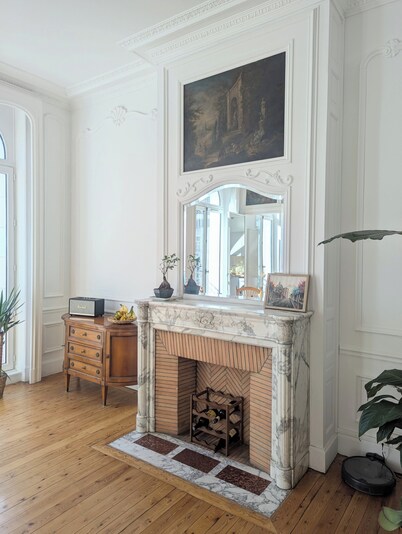 Charming T2 with balcony in Lille-Centre