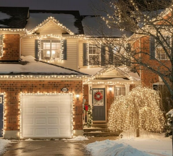 Exterior - Private Studio- Cozy, Comfort,Convenience (Milton)