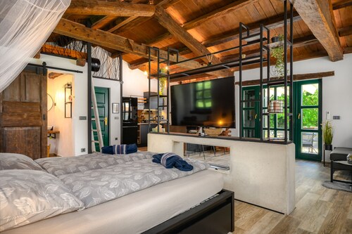 Casa Toni with Whirpool in Kastelir