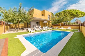 Villa | Pool - House With Large Garden and Private Pool (L'Escala)