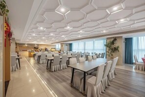 Unclassified image, 5 of 47, button - Hangzhou Yuecheng Audio & Video International Hotel (Boao Xinhan Road Subway Station) (Hangzhou)