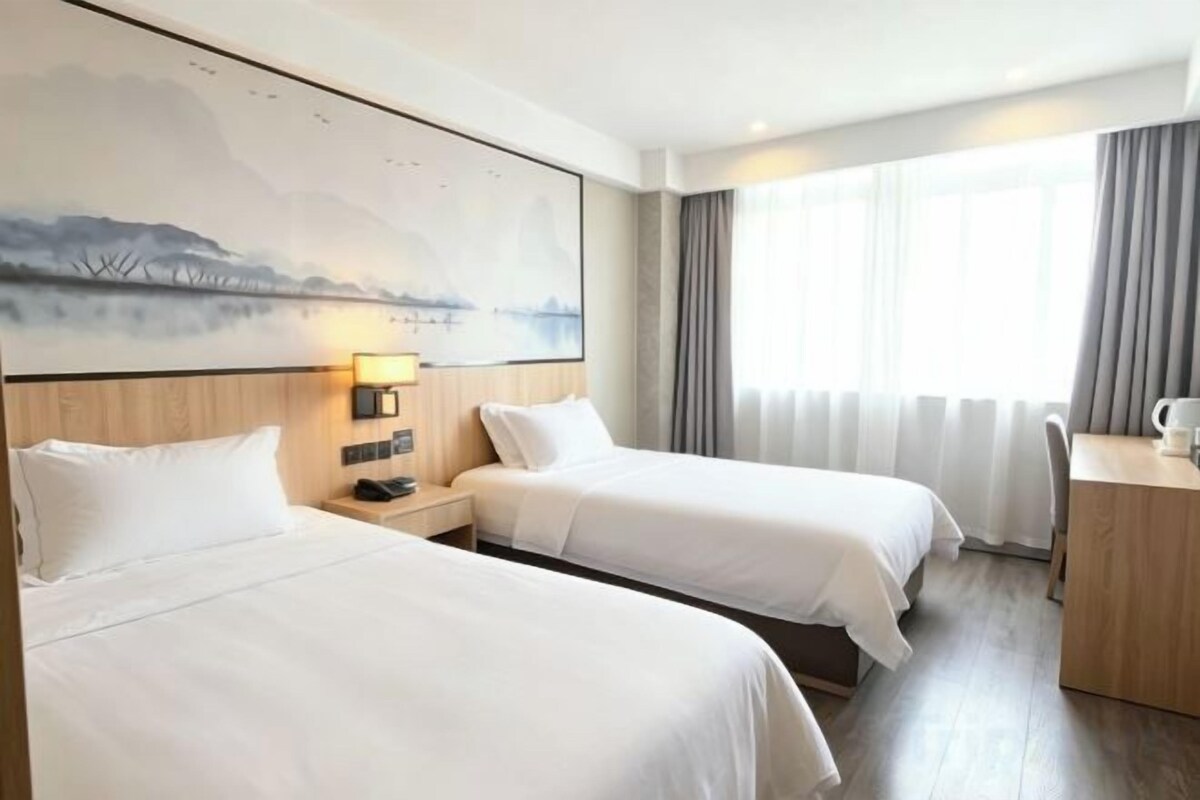 Guestroom (2 Beds)