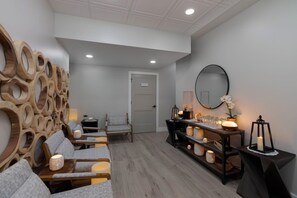 Spa - Spring Break in the Smoky Mountains! 2 Bedroom Pedestal! (Gatlinburg)