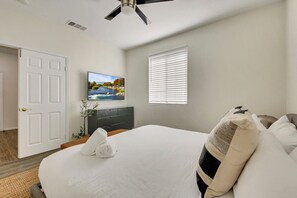 5 habitaciones, escritorio, tabla de planchar con plancha y wifi gratis