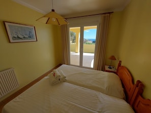 4 bedrooms, travel crib, free WiFi, bed sheets - Casa Françoise (L'Escala)