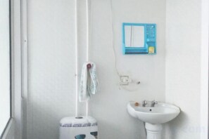 Unclassified image, 3 of 12, button - Lubin Hotel, Shijiazhuang (Shijiazhuang)