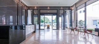 Fairyland Hotel (Linhai Yintaicheng)