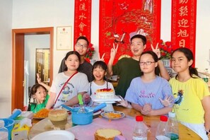 Unclassified image, 5 of 62, button - Xiaotaoyuan Inn (Wuyuan)