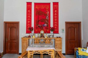 Unclassified image, 3 of 62, button - Xiaotaoyuan Inn (Wuyuan)