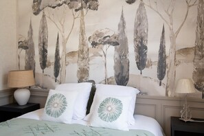 2 chambres, fer et planche à repasser, Wi-Fi gratuit, draps fournis