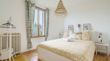 4 chambres, fer et planche Ă repasser, Wi-Fi gratuit, draps fournis