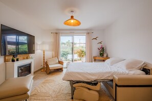 1 Schlafzimmer, Bügeleisen/Bügelbrett, kostenloses WLAN, Bettwäsche