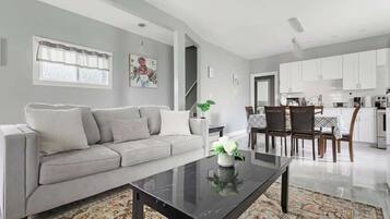 Televisión y oficina