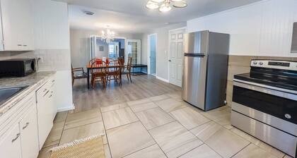 Relaxing 3BR 3 Bath close to the falls