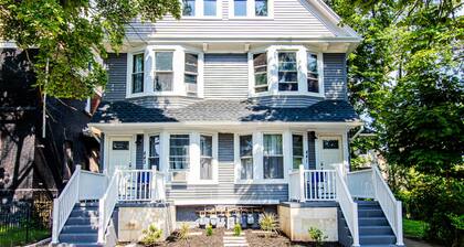 Modern 1BR 1BA Apartment close Falls and Casino