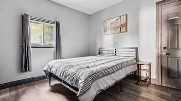 6 bedrooms, iron/ironing board, travel crib, WiFi