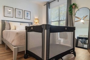2 bedrooms, desk, iron/ironing board, travel crib