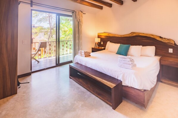 In-room safe, iron/ironing board, free WiFi, bed sheets