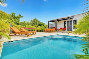 Piscina externa