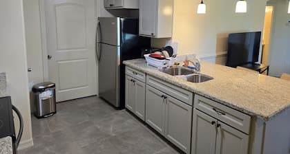 Charming 2-bedroom apartment in Mercedes near the Outlets
