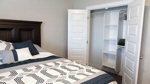 2 soverom, strykejern/-brett, wi-fi og sengetøy