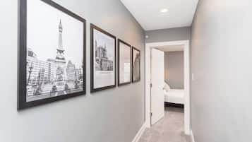 3 Schlafzimmer, Schreibtisch, Bügeleisen/Bügelbrett, kostenloses WLAN