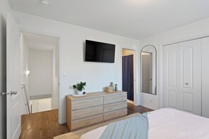 2 chambres, fer et planche à repasser, lit parapluie, Wi-Fi gratuit