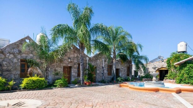 Unclassified image, 1 of 8, button - Hotel Monte Agave (Tequila)
