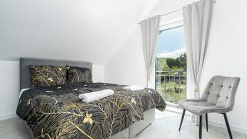 2 slaapkamers, een strijkplank/strijkijzer, wifi, beddengoed