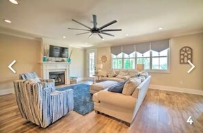 Smart TV, fireplace, table tennis