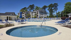 Pool - 1st Floor Plush Condo | W&D | Pool & Hot Tub (Myrtle Beach)