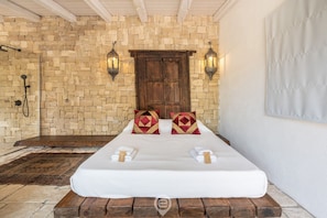 4 soverom, wi-fi og sengetøy