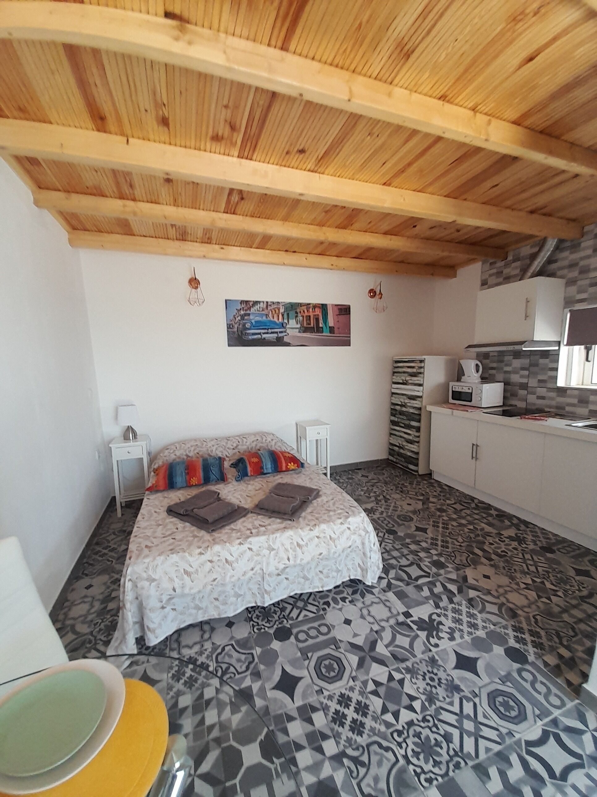 Comfort-Studio, Kochnische, Gartenblick | Verdunkelungsvorhänge, schallisolierte Zimmer, kostenloses WLAN