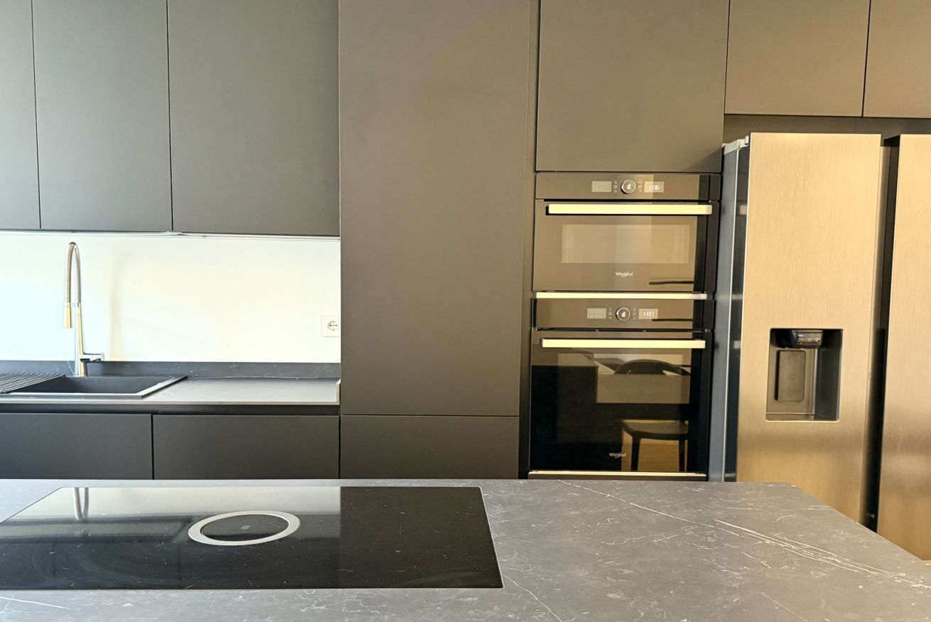 Fridge, oven, dishwasher