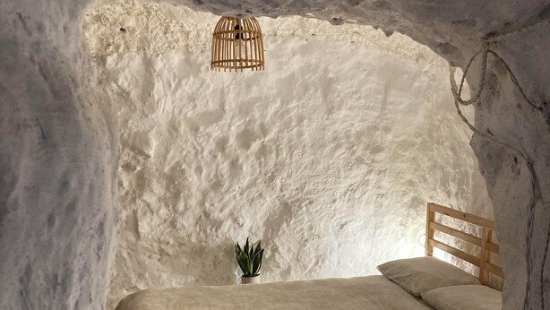 Room - Cave House "La Estrella" 10 minutes from Granada center. (Monachil)